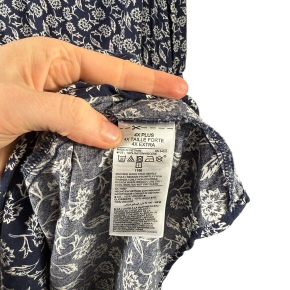 Old Navy Navy Blue Ditsy Floral Midi Dress Flowy Travel Womens Plus Size 4x - Picture 4 of 6